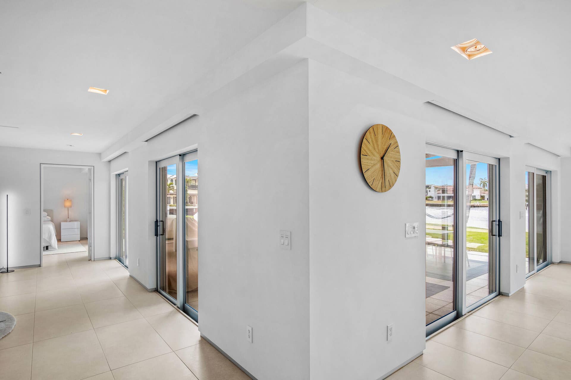 35 Castle Harbor Isle Drive, Fort Lauderdale, FL 33308 35 Castle