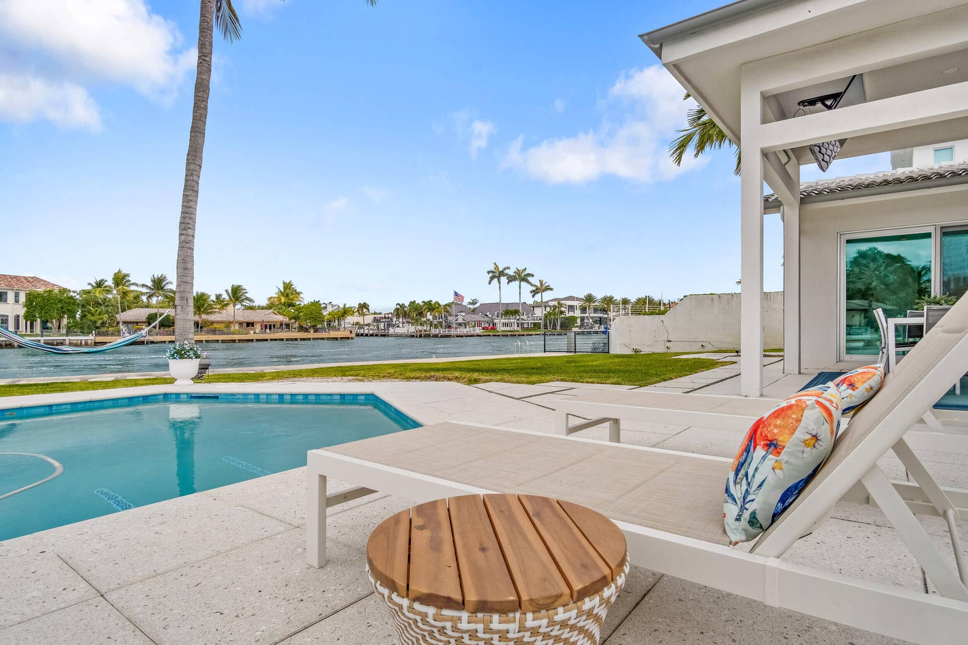 35 Castle Harbor Isle Drive, Fort Lauderdale, FL 33308 35 Castle