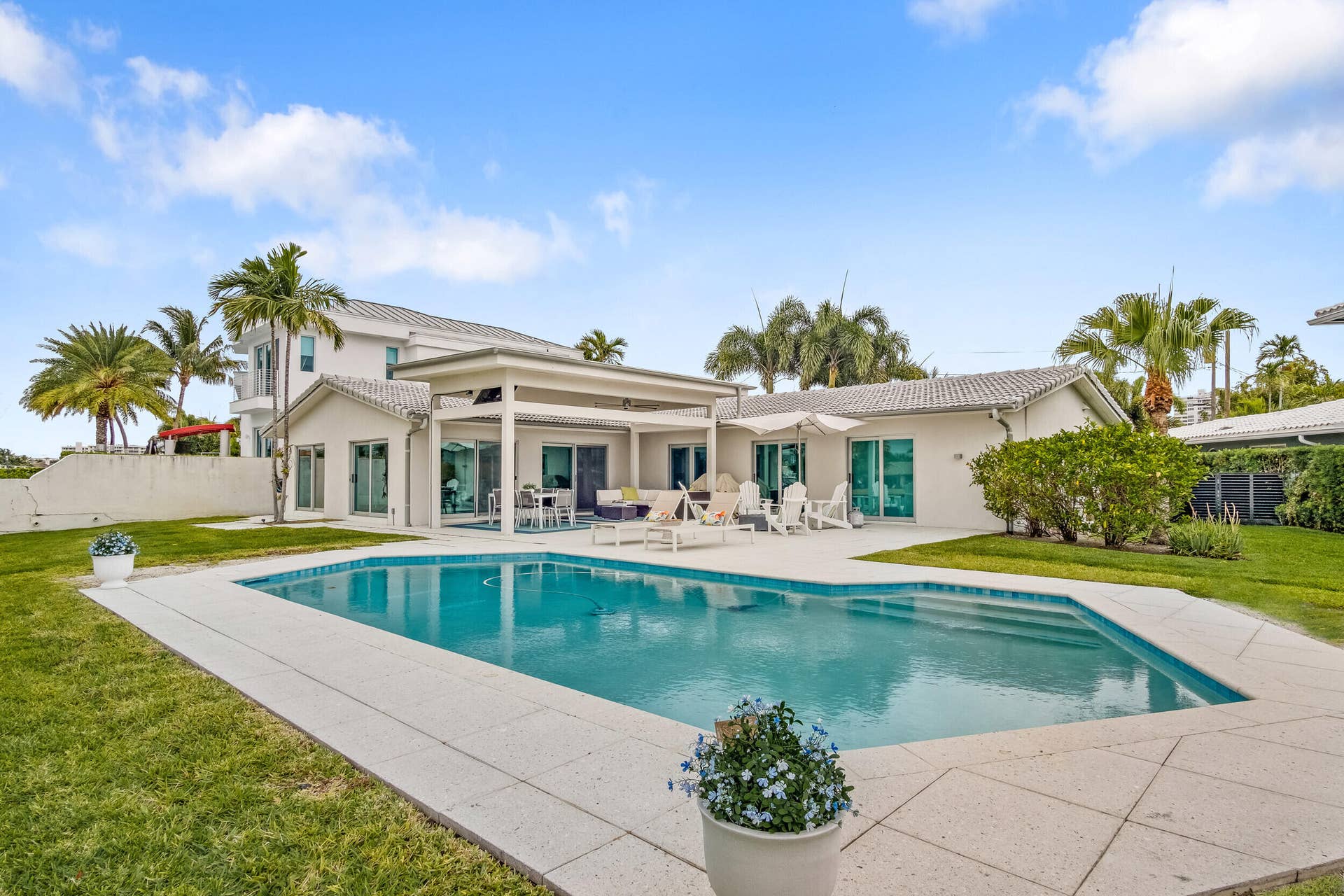 35 Castle Harbor Isle Drive, Fort Lauderdale, FL 33308 35 Castle