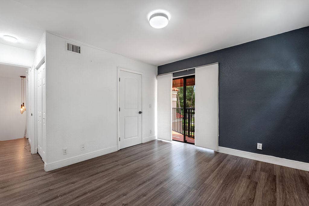 8050 Severn Drive, #C, Boca Raton, FL 33433 8050SevernDr.AptC.BocaRaton-21