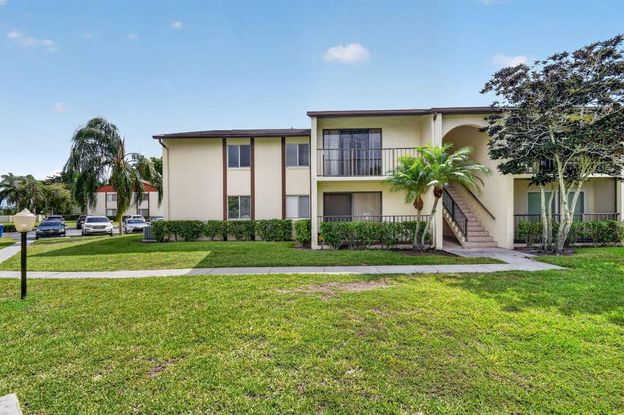 Property photo for 4991 Sable Pine Circle, #C2, West Palm Beach, FL
