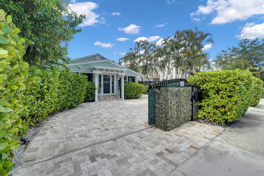 Property photo for 1216 SE 1st Street, Fort Lauderdale, FL