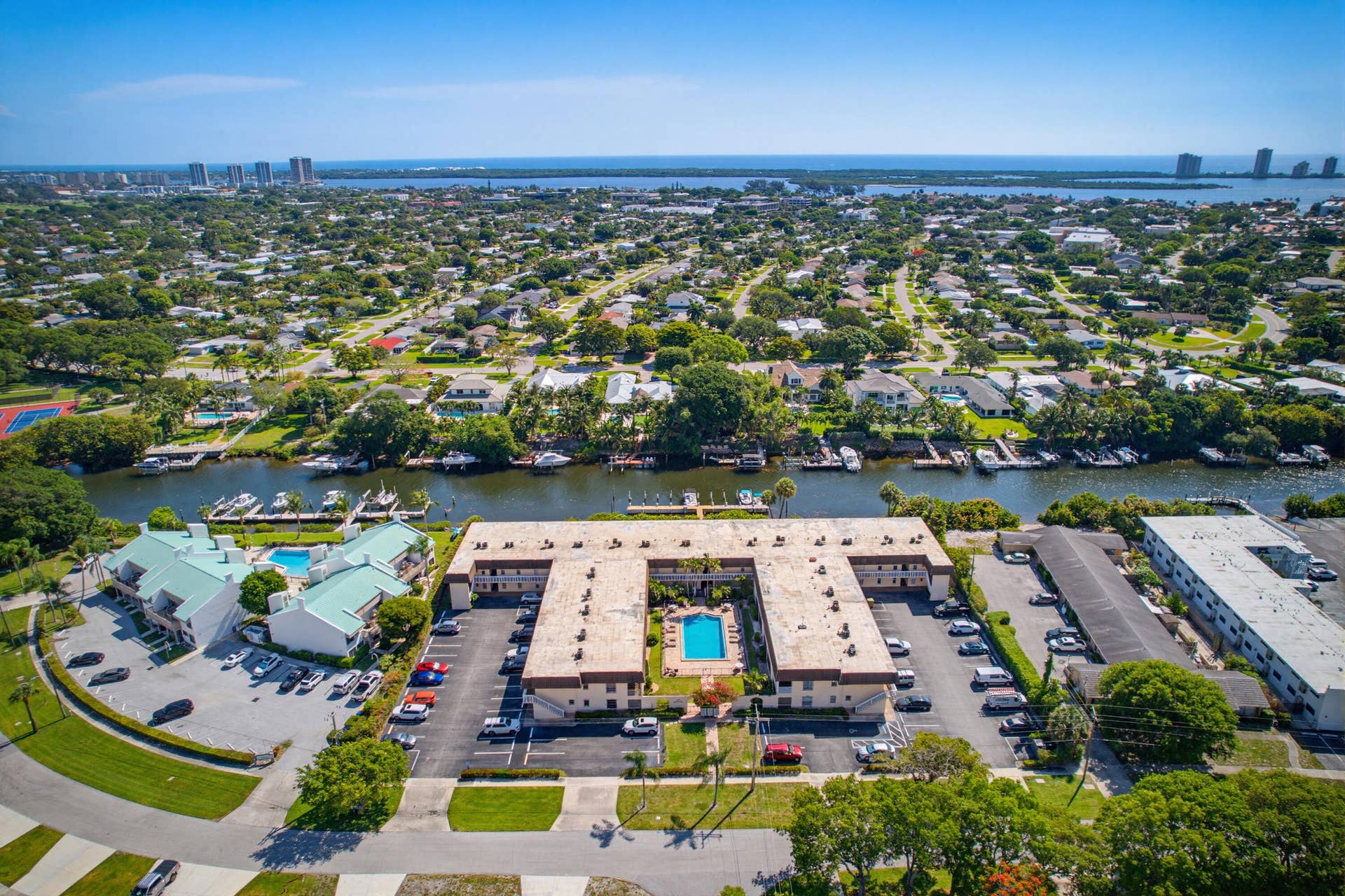 342 Southwind Drive, #118, North Palm Beach, FL 33408 Graceann Tinney_342 Southwind Dr (21)