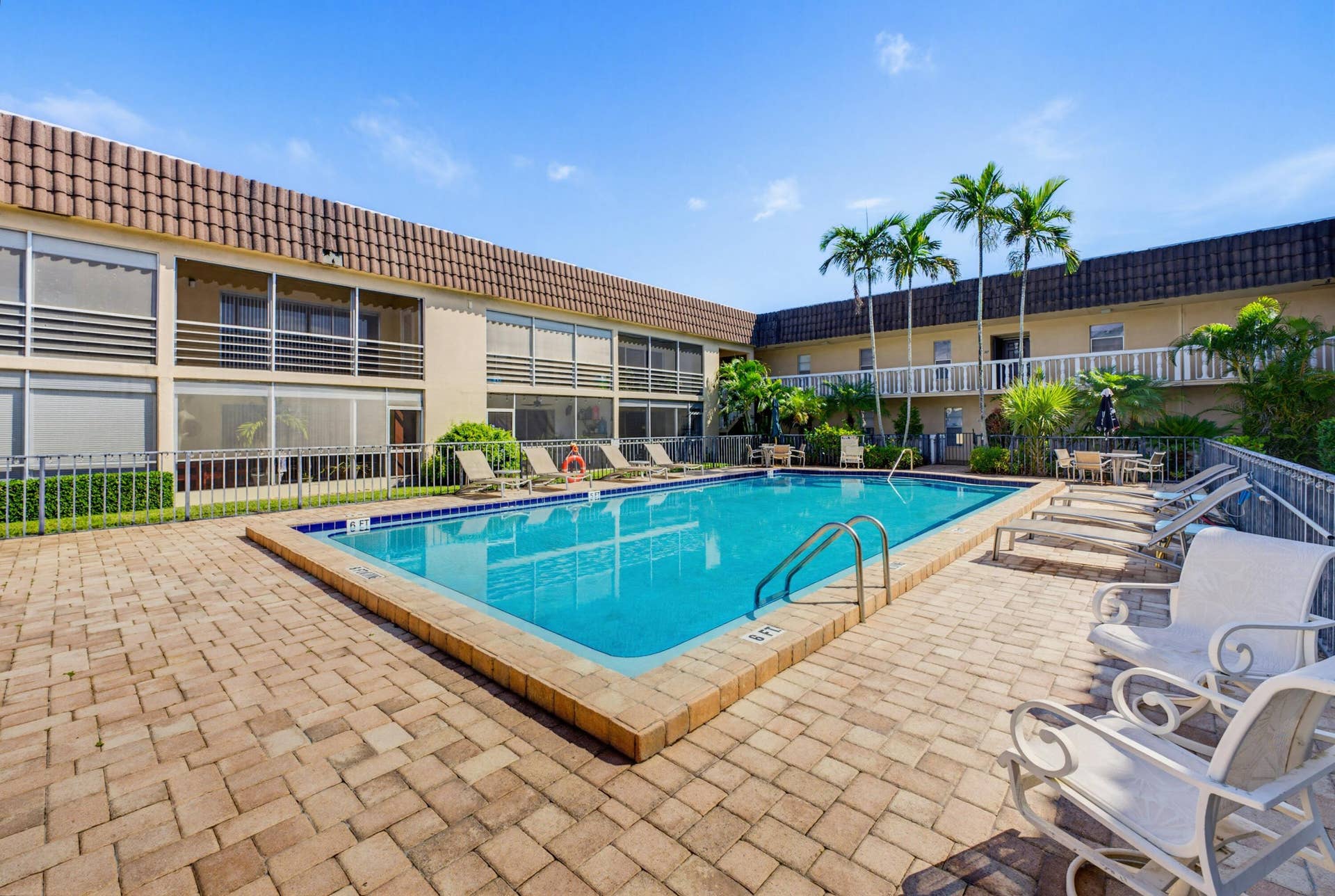 342 Southwind Drive, #118, North Palm Beach, FL 33408 Graceann Tinney_342 Southwind Dr (4)