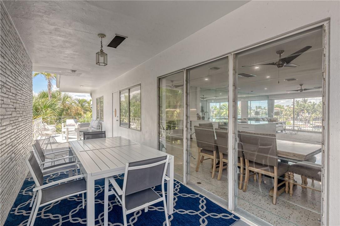 2717 Yacht Club Boulevard, #6e, Fort Lauderdale, Fort Lauderdale, FL 33304 outdoor dining