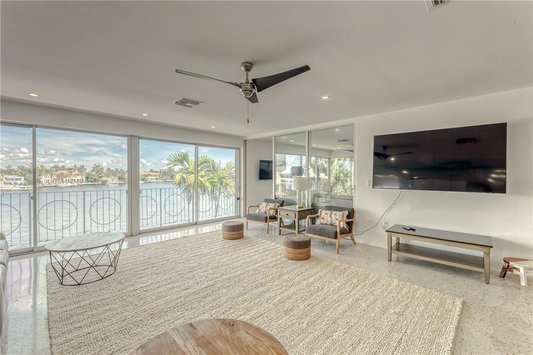 2717 Yacht Club Boulevard, #6e, Fort Lauderdale, Fort Lauderdale, FL 33304 open living / dining / kitchen