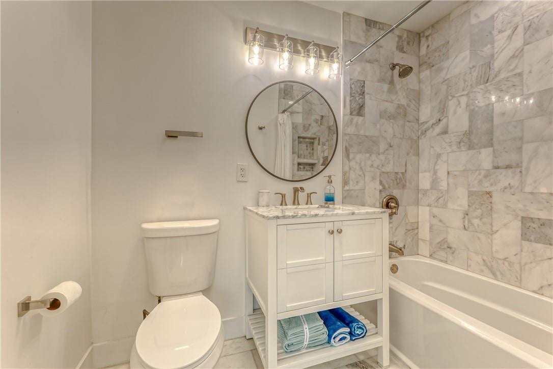 2717 Yacht Club Boulevard, #6e, Fort Lauderdale, Fort Lauderdale, FL 33304 3rd bathroom