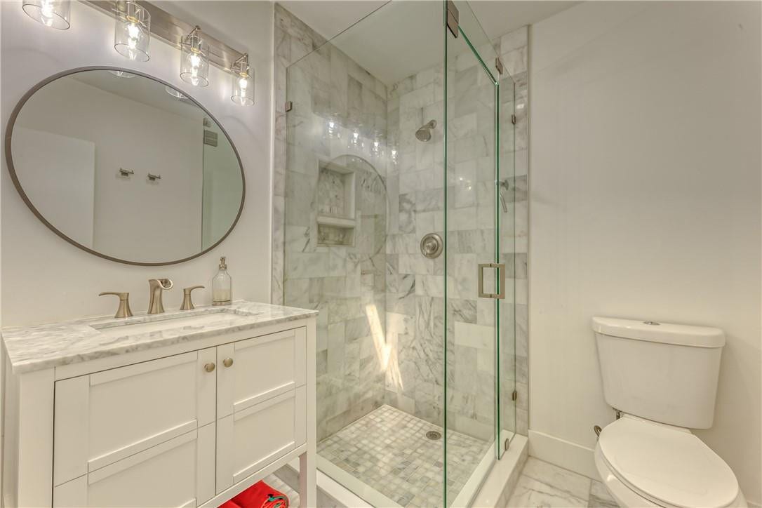 2717 Yacht Club Boulevard, #6e, Fort Lauderdale, Fort Lauderdale, FL 33304 2nd bathroom