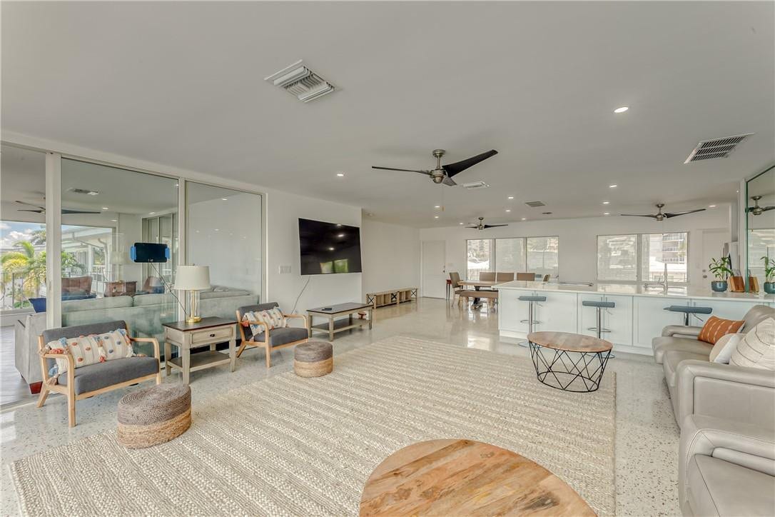 2717 Yacht Club Boulevard, #6e, Fort Lauderdale, Fort Lauderdale, FL 33304 open living / dining / kitchen