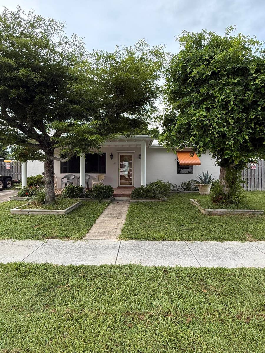 Property photo for 817 Elm Road, West Palm Beach, FL