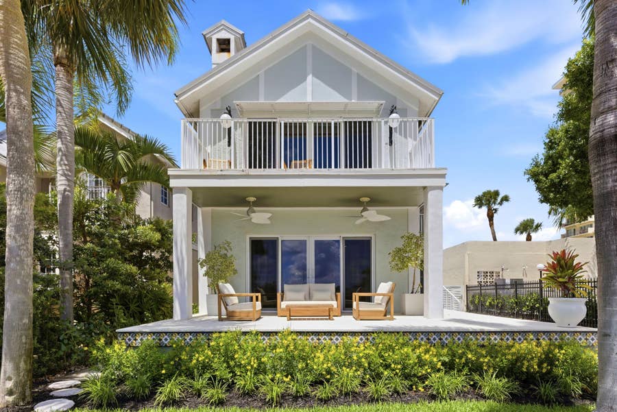 Property photo for 325 Poinciana Drive, Fort Lauderdale, FL