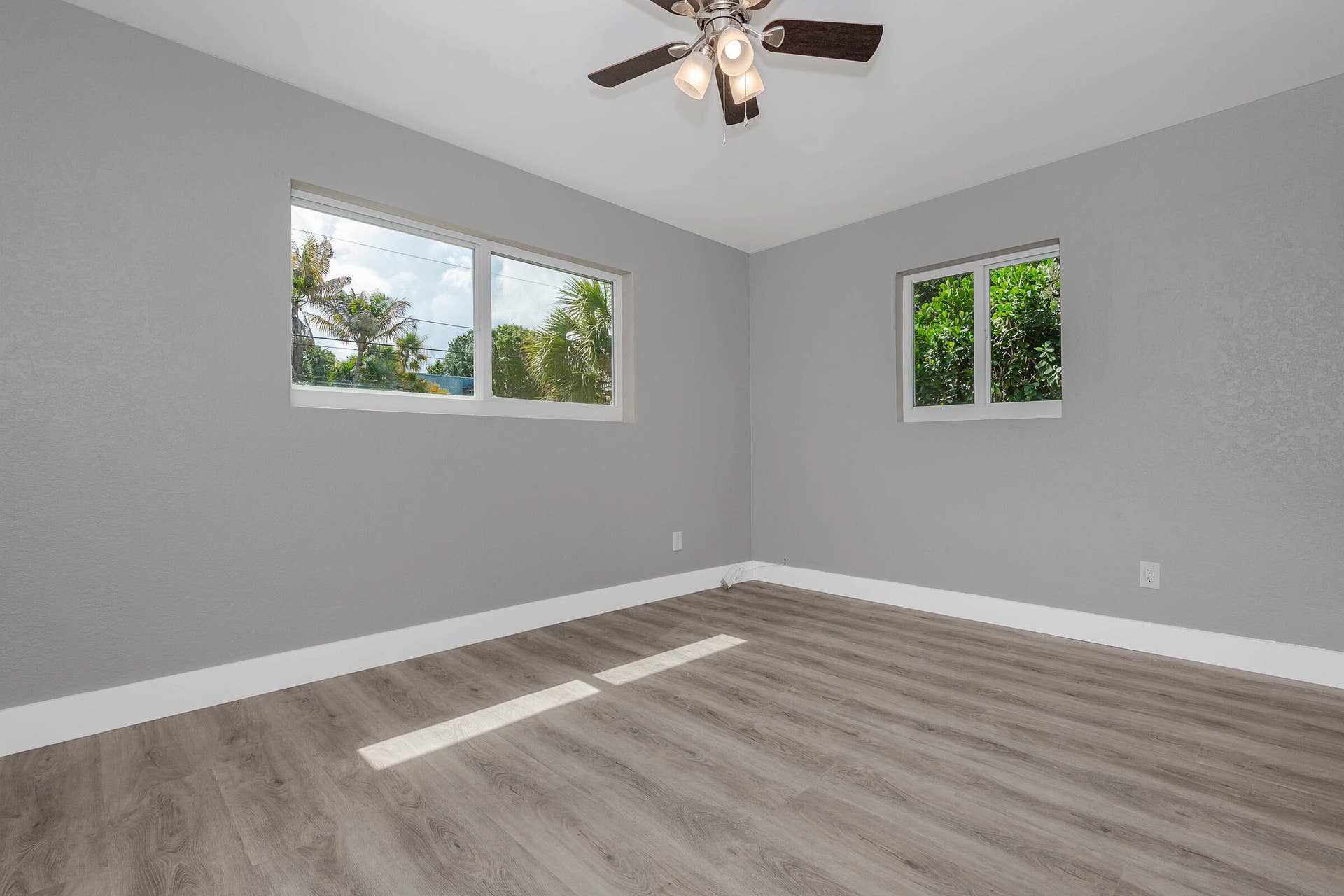 2733 NE 6th Avenue, Wilton Manors, FL 33334 Bedroom 1