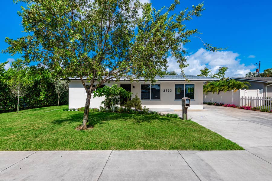Property photo for 2733 NE 6th Avenue, Wilton Manors, FL