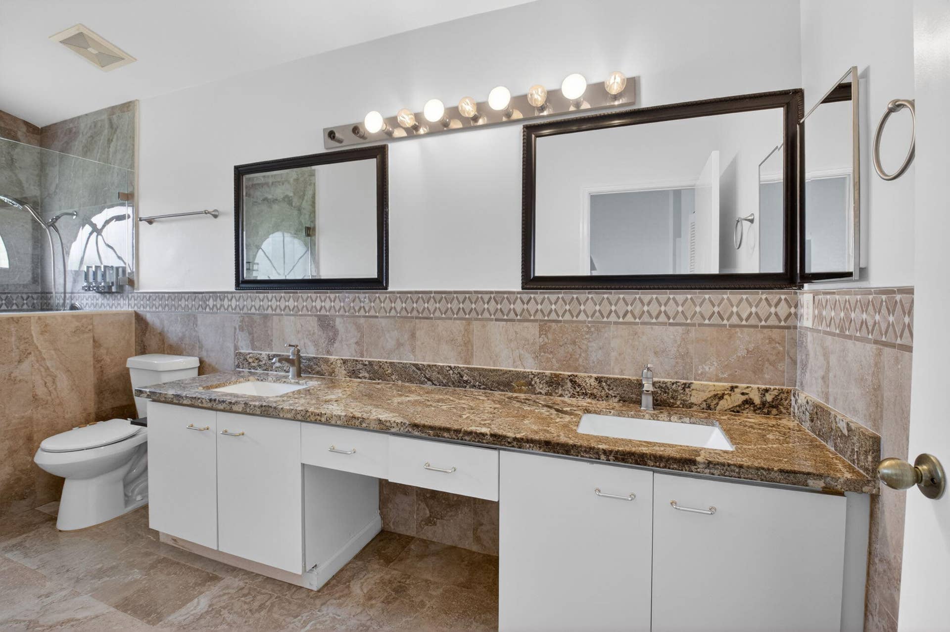 6413 Lansdowne Circle, Boynton Beach, FL 33472 Master Bath