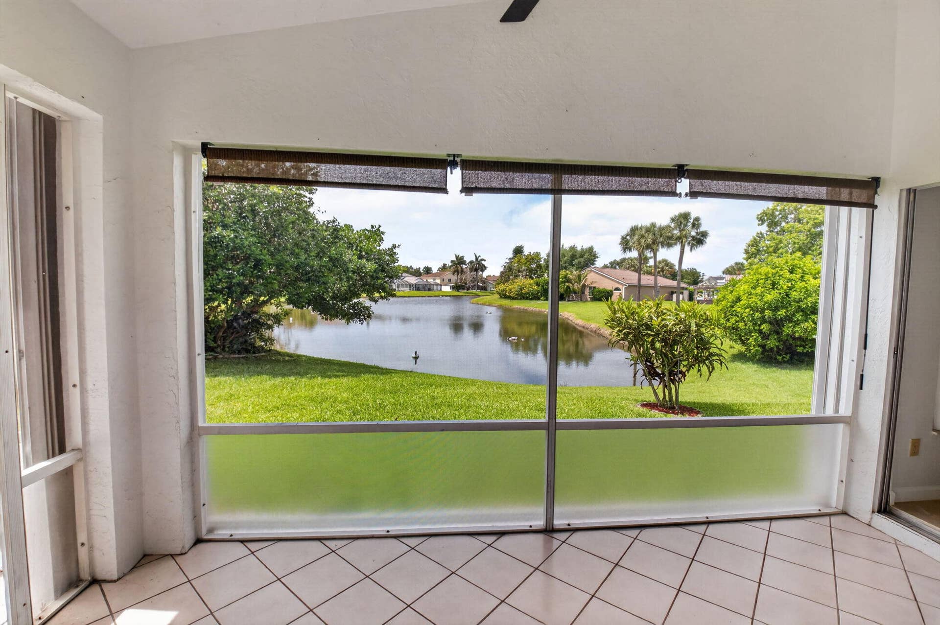 6413 Lansdowne Circle, Boynton Beach, FL 33472 Patio