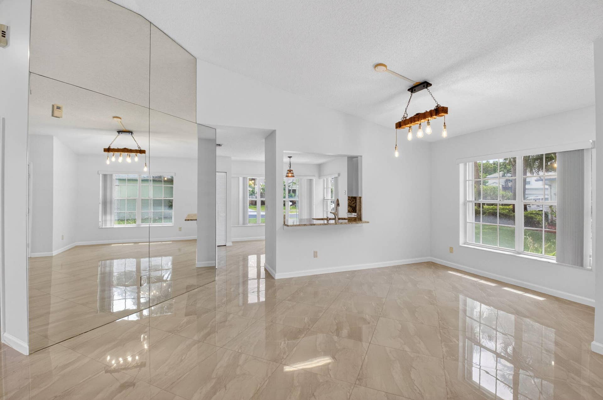 6413 Lansdowne Circle, Boynton Beach, FL 33472 Dining Room