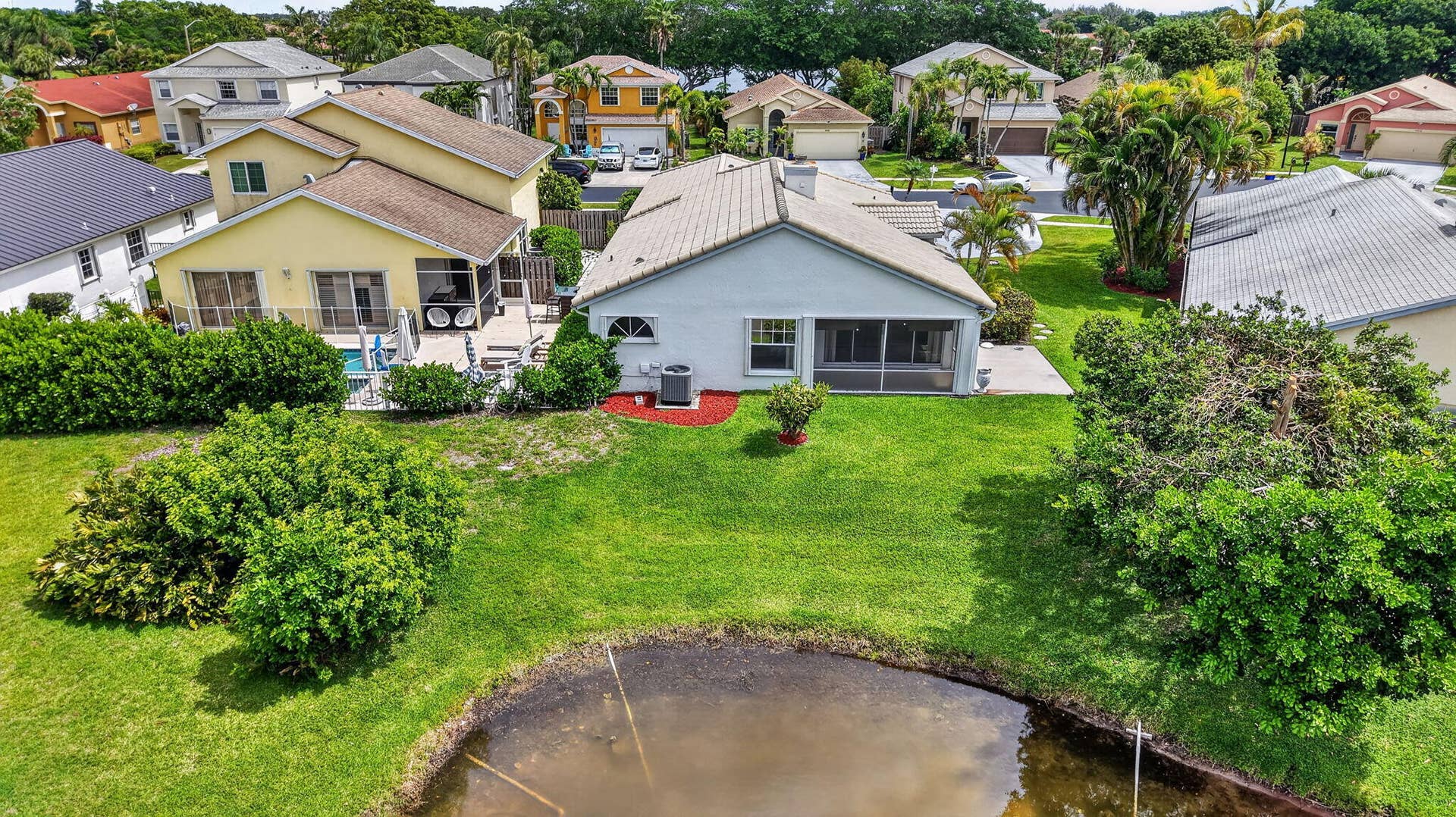 6413 Lansdowne Circle, Boynton Beach, FL 33472 59-web-or-mls-DJI_20260415114930_0206_D