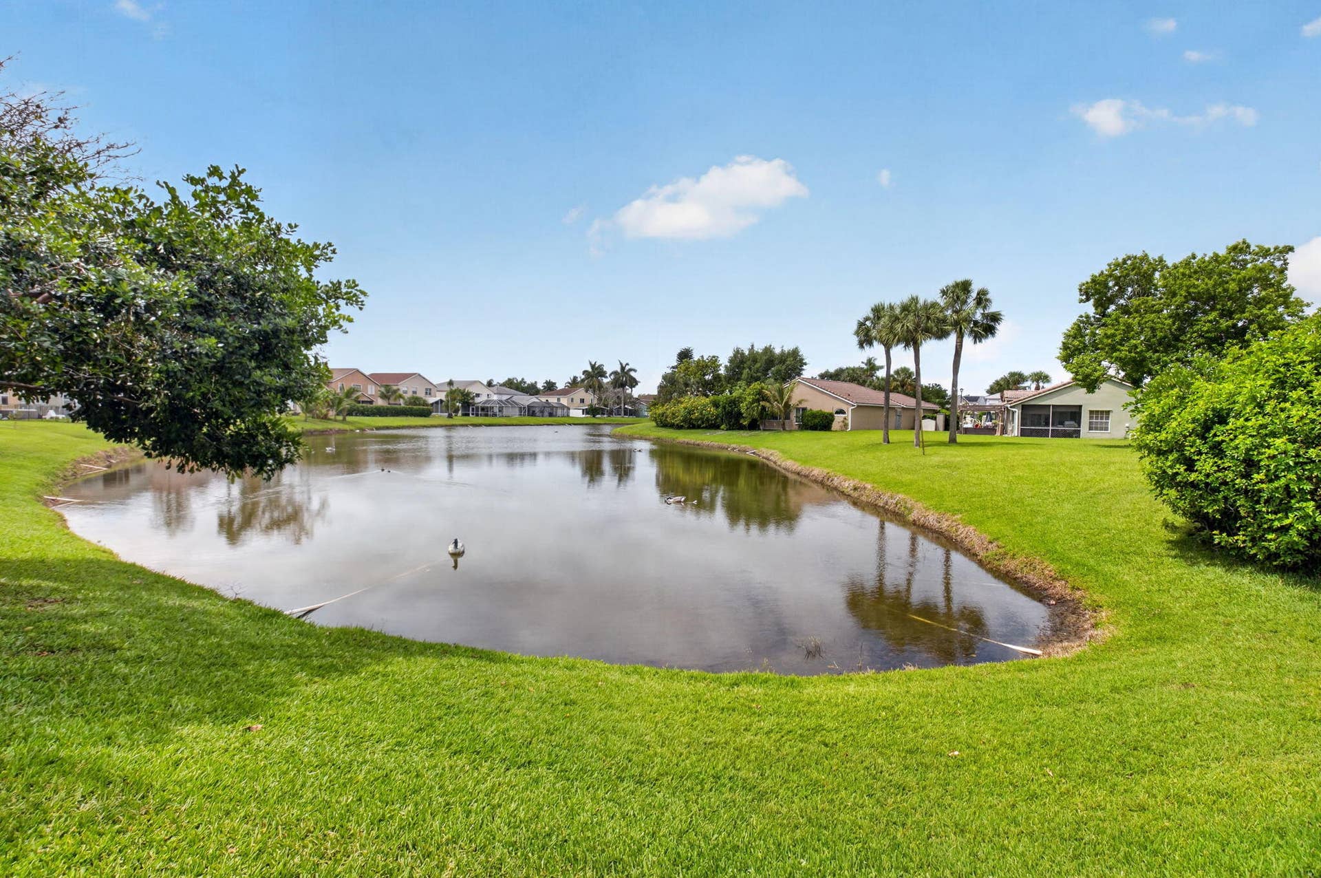 6413 Lansdowne Circle, Boynton Beach, FL 33472 Lake