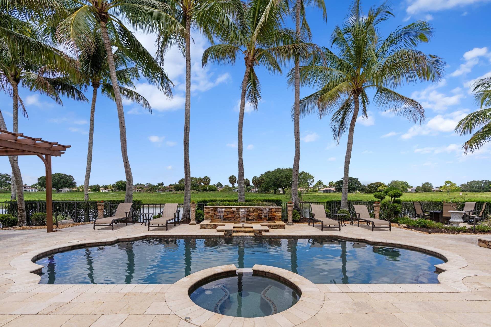 7489 NW 117th Lane, Parkland, FL 33076 14 Pool