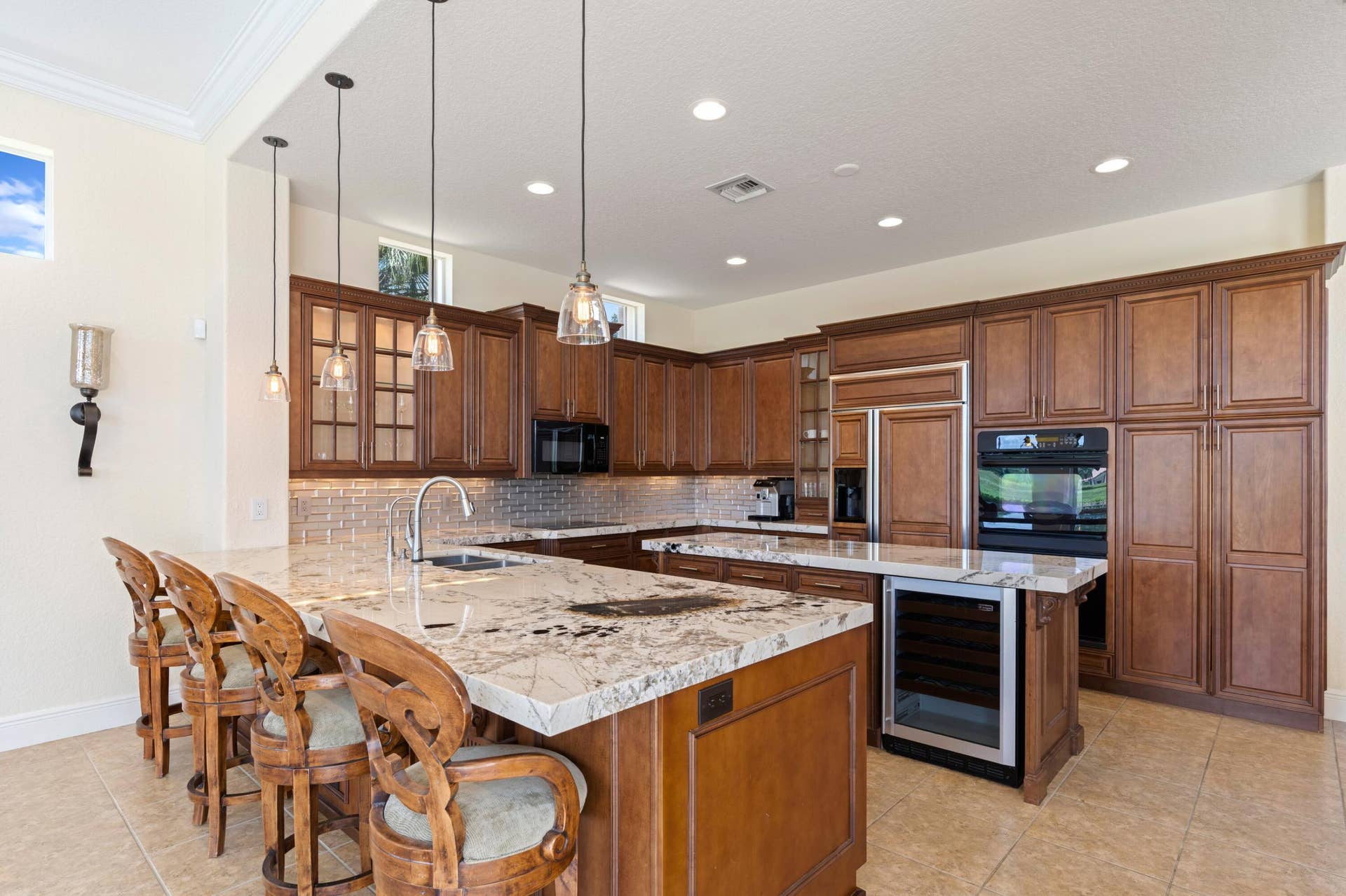 7489 NW 117th Lane, Parkland, FL 33076 19 Kitchen