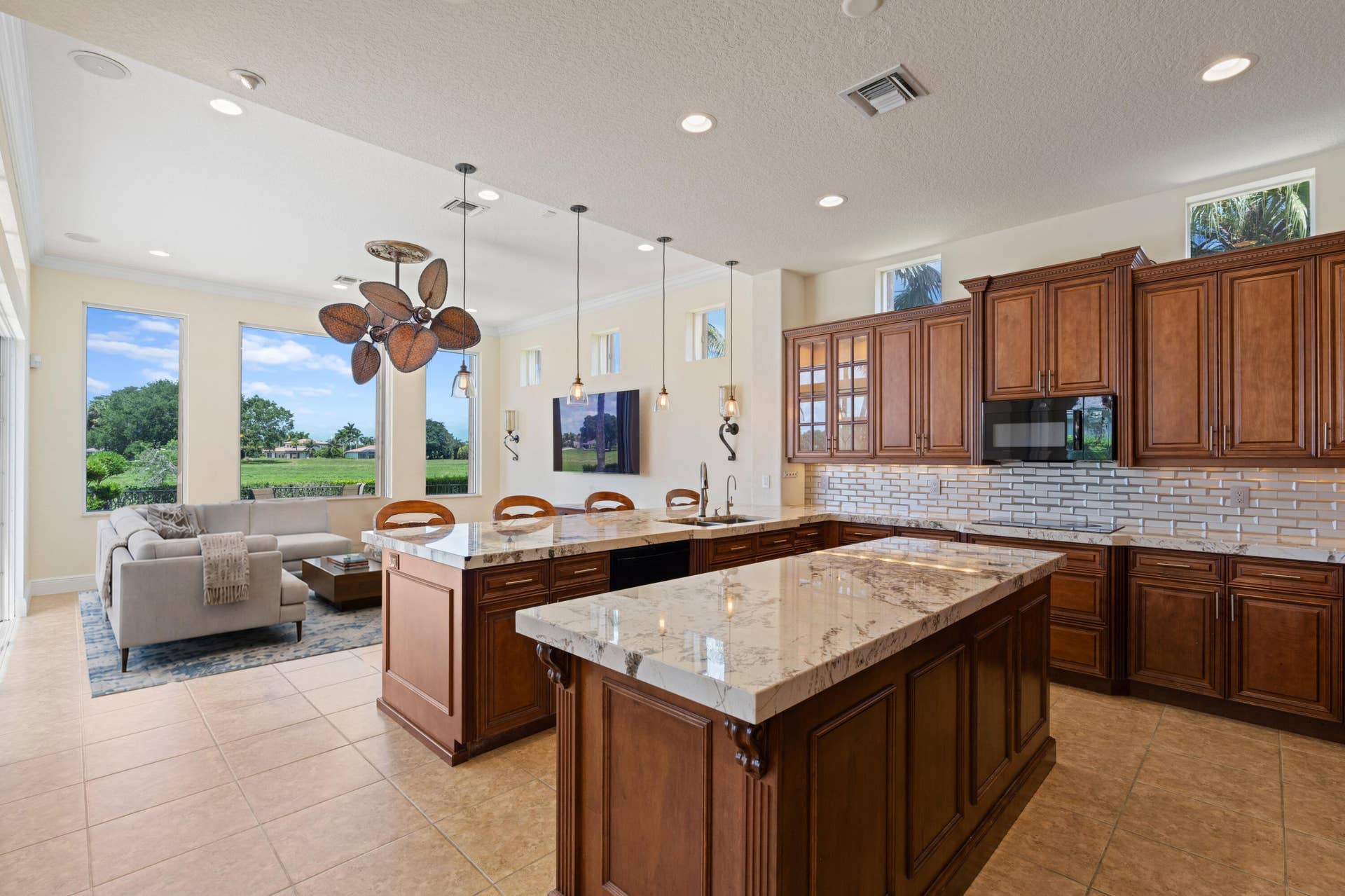 7489 NW 117th Lane, Parkland, FL 33076 18 Kitchen