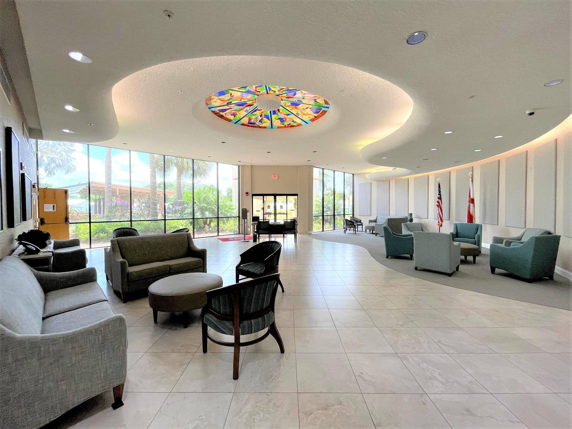 LOBBY (2)