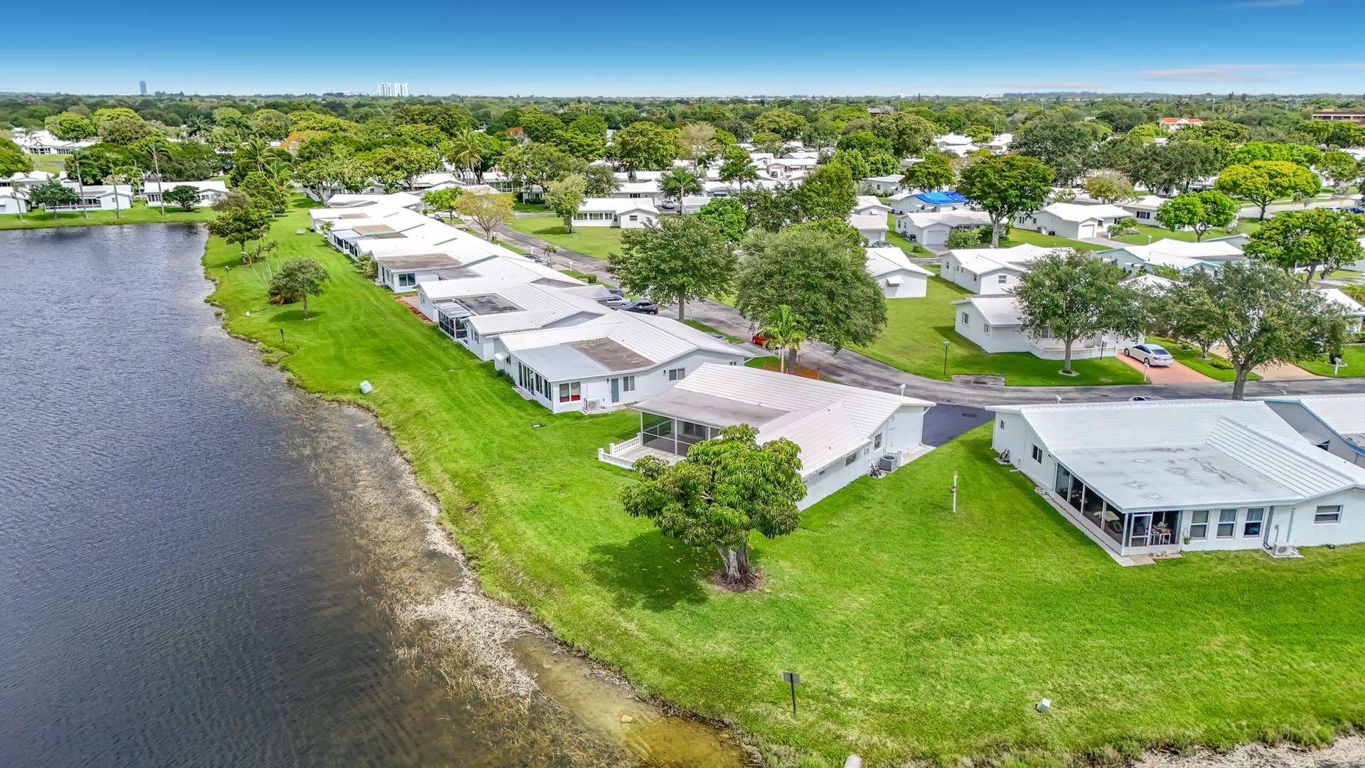 8504 NW 14th Street-72