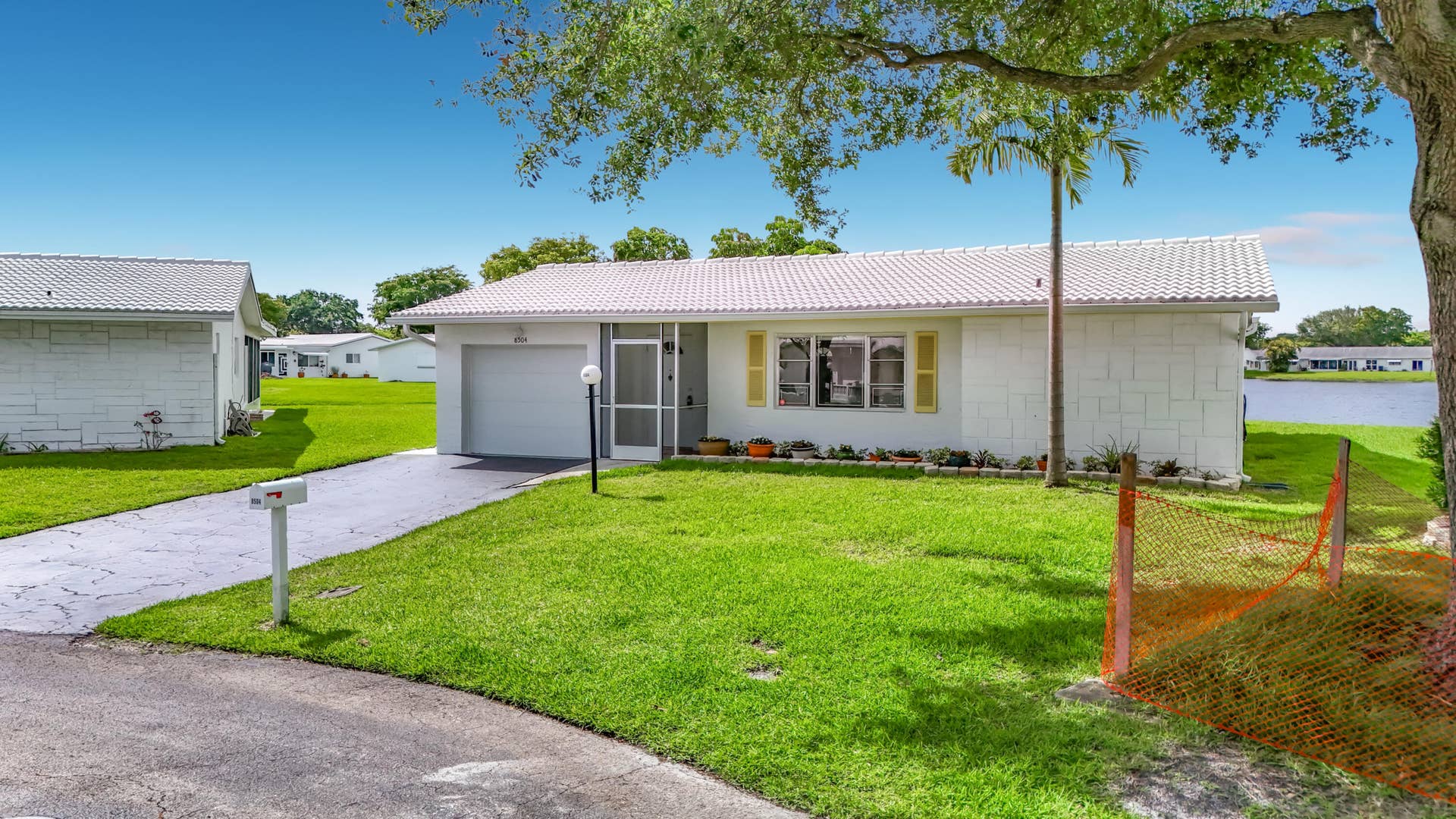 8504 NW 14th Street-11