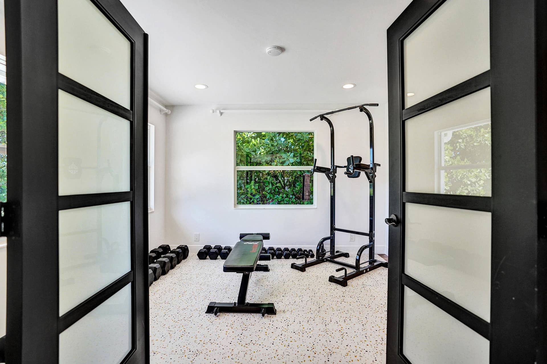 271 Oregon Lane, Boca Raton, FL 33487 DSC07028