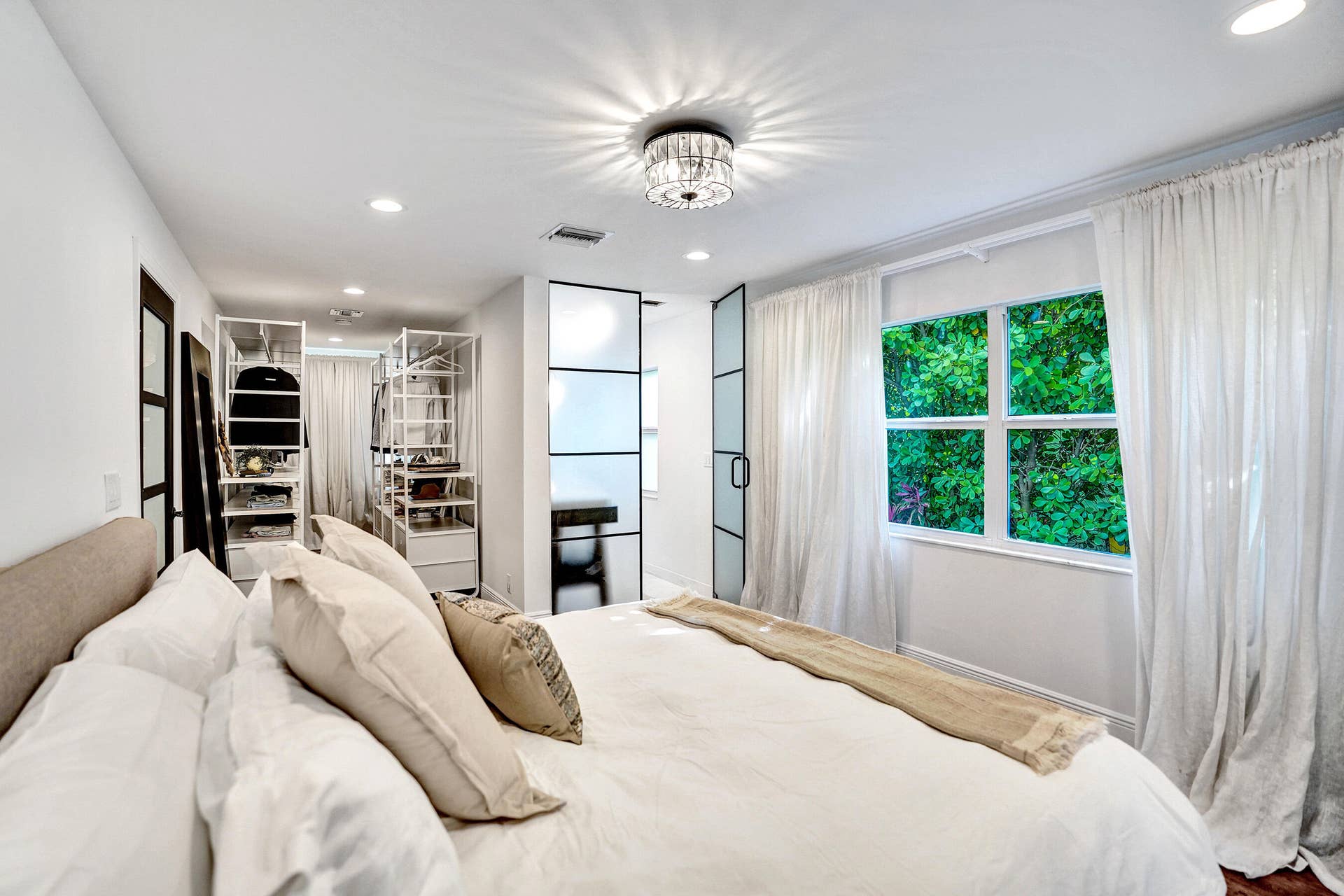 271 Oregon Lane, Boca Raton, FL 33487 DSC07097