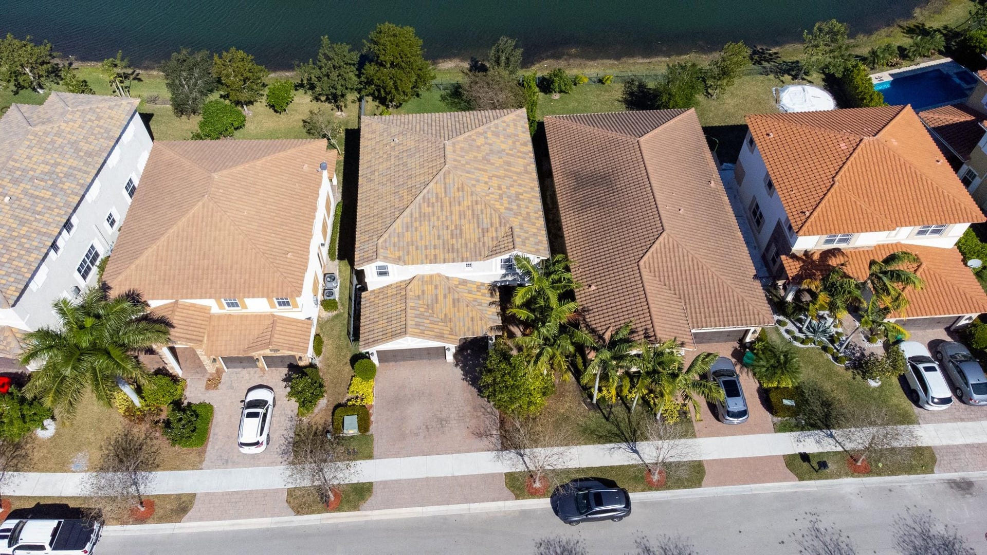 9911 S Miralago Way, Parkland, Parkland, FL 33076 Photo 3