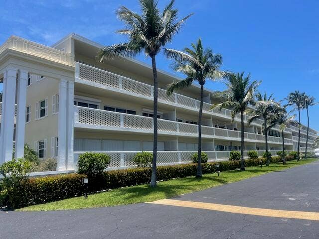 2545 South Ocean Boulevard, #303, Palm Beach, Palm Beach, FL 33480 55 +