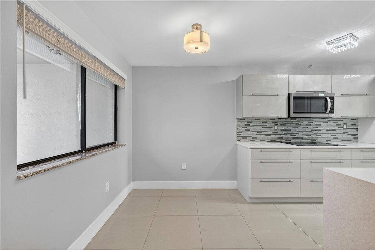 7451 NW 16th Street, #407, Plantation, FL 33313 03-8I8A0729