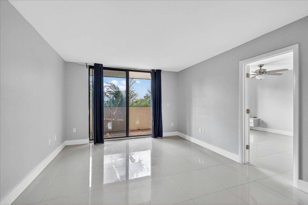 7451 NW 16th Street, #407, Plantation, FL 33313 15-8I8A0788