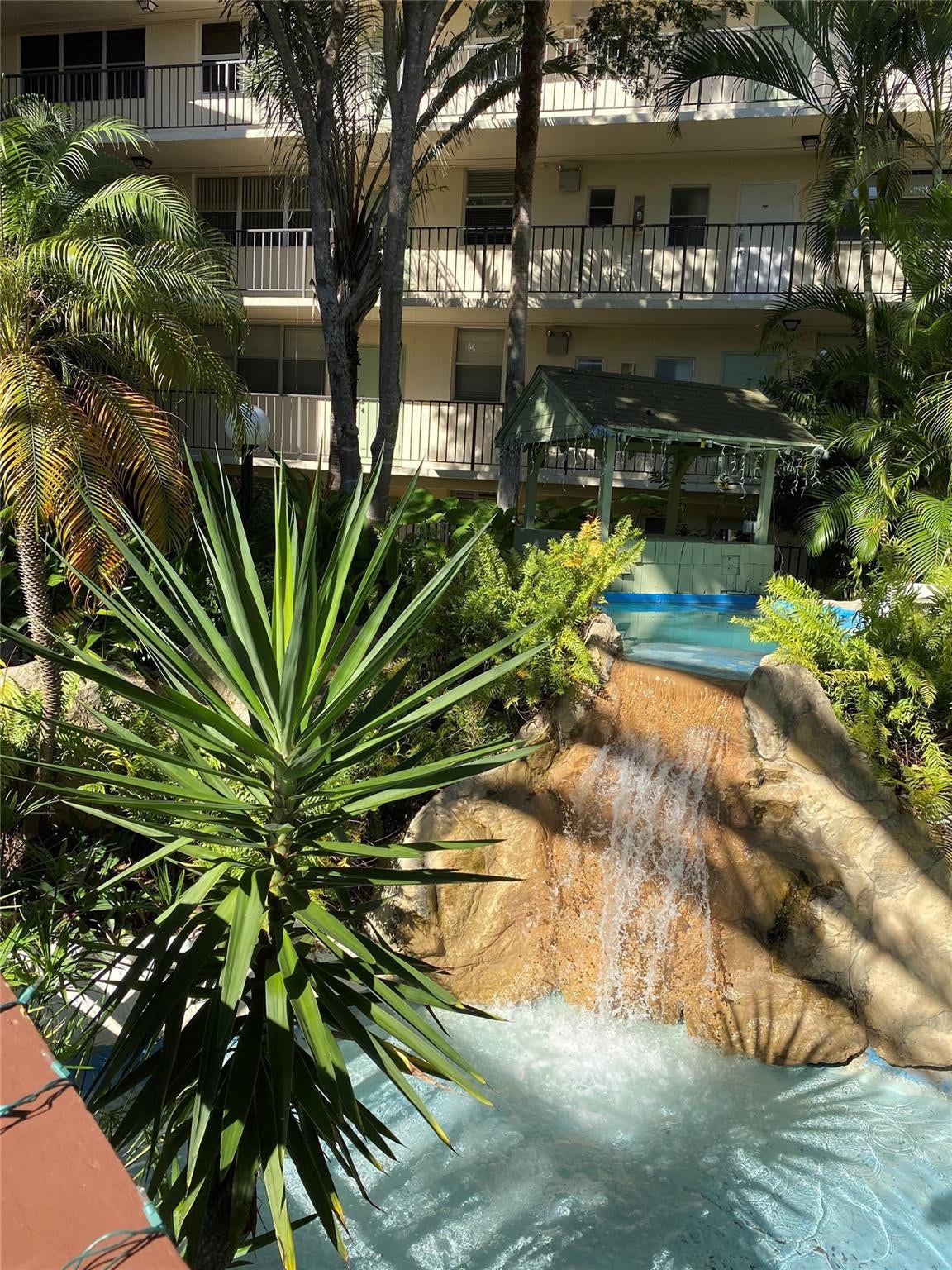5300 NE 24th Terrace, #211c, Fort Lauderdale, Fort Lauderdale, FL 33308 Enjoy the views and listen to the mesmerizing water falls.