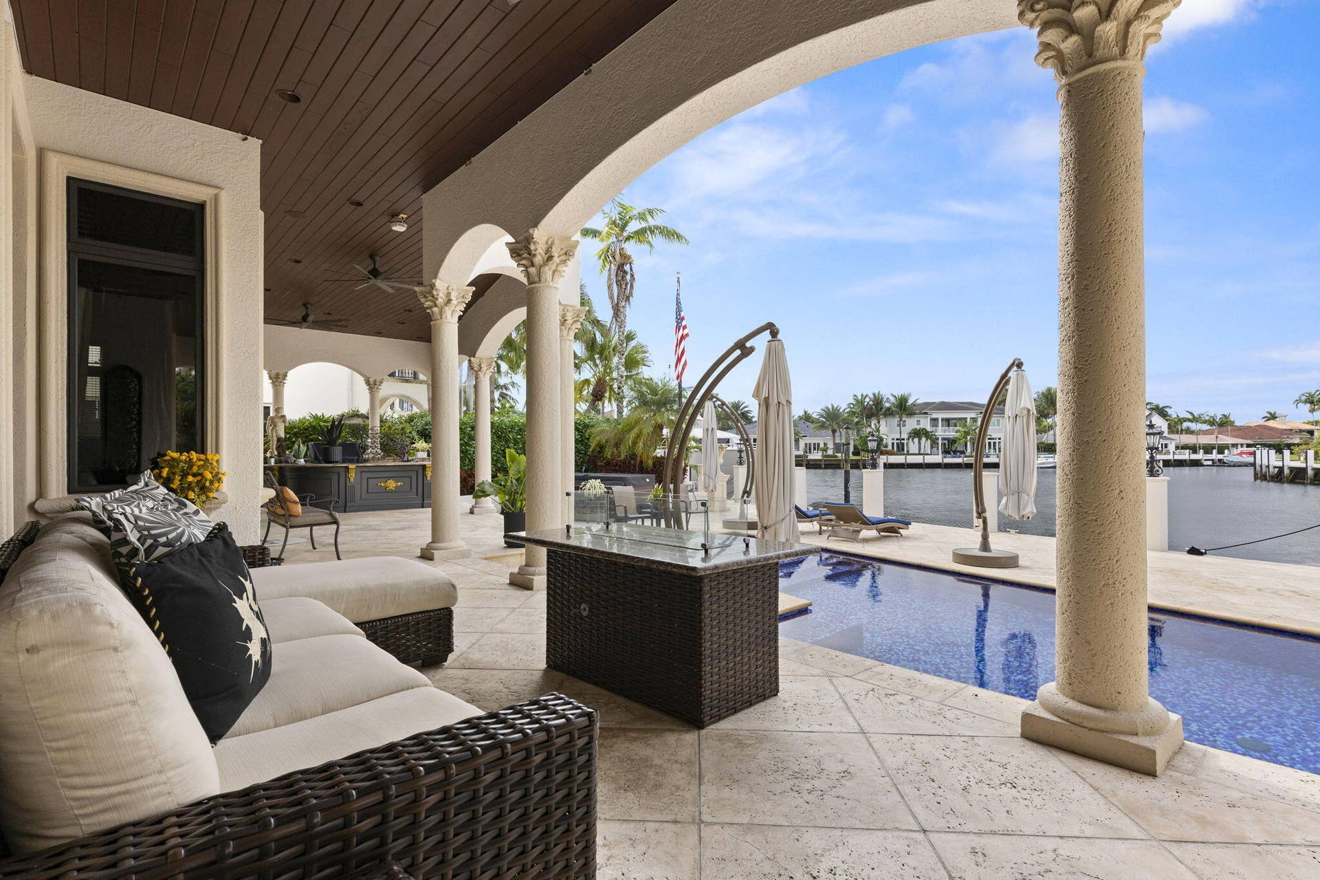 3131 NE 27TH Avenue, Lighthouse Point, FL 33064 42-web-or-mls-AR Media 42