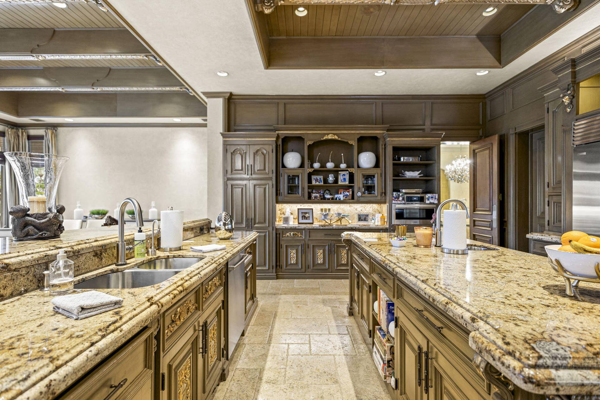 3131 NE 27TH Avenue, Lighthouse Point, FL 33064 12-web-or-mls-AR Media 12