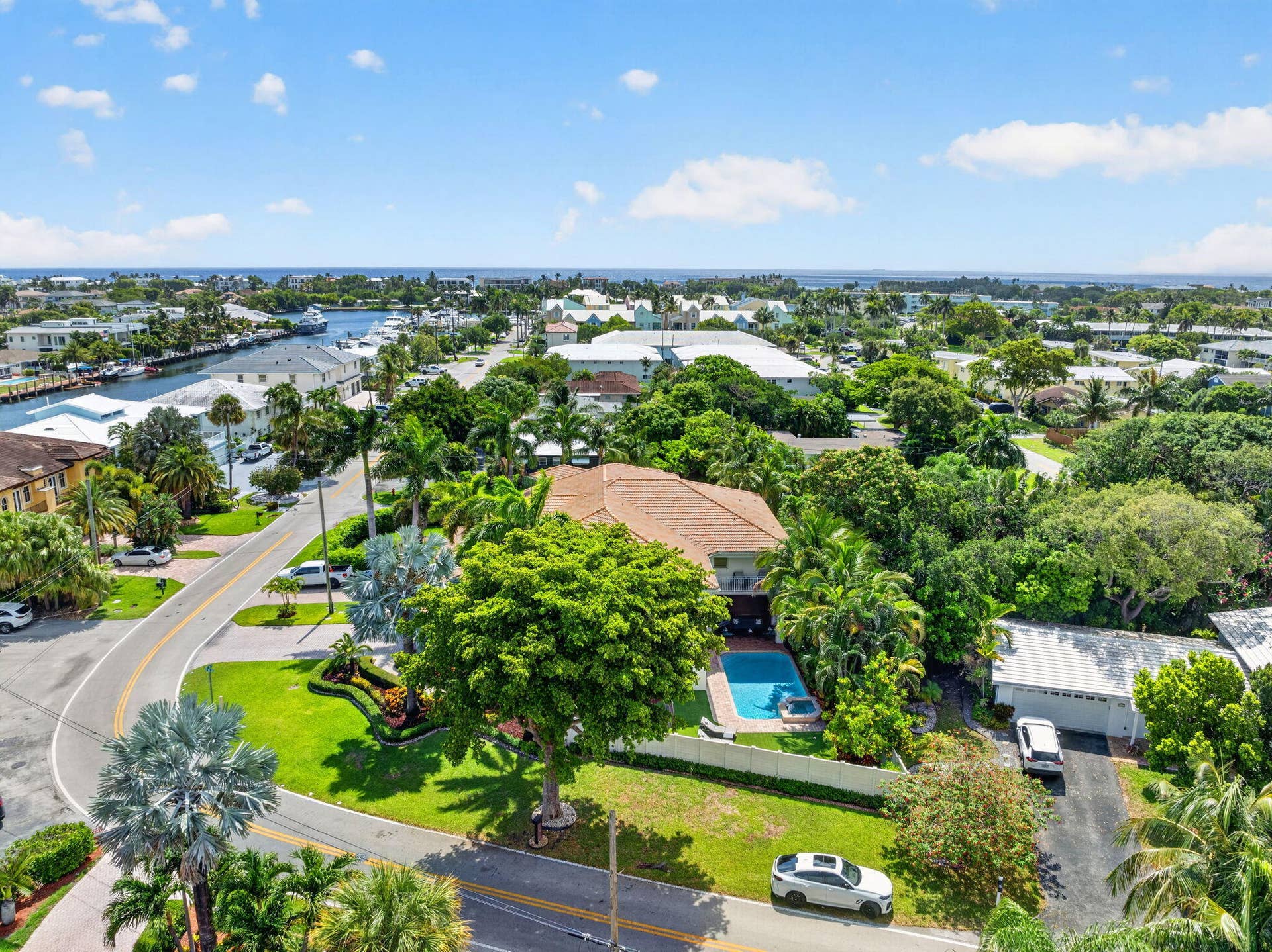 2844 NE 26th Avenue, Lighthouse Point, FL 33064 3-web-or-mls-DJI_0062