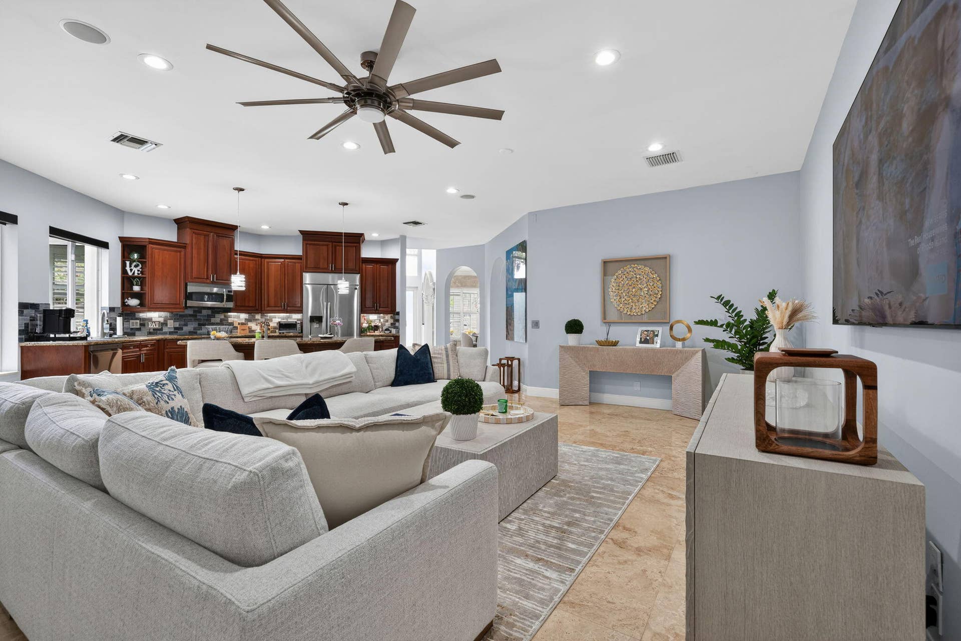 2844 NE 26th Avenue, Lighthouse Point, FL 33064 74-web-or-mls-DSC06052