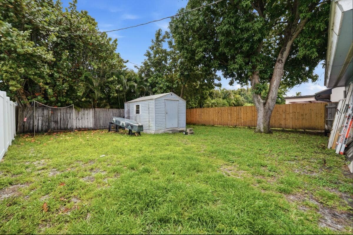 712 NE 10th Avenue, Pompano Beach, FL 33060 023_DSC09747_MLS