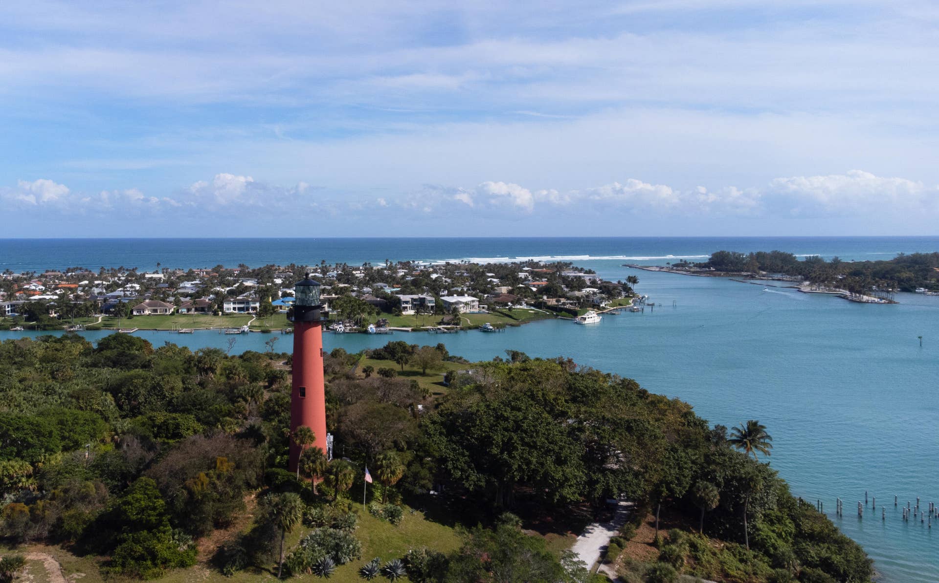 Area - Lighthouse