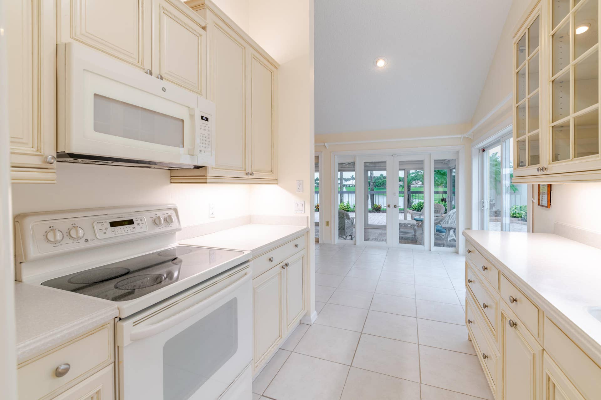 20 Kitchen 5