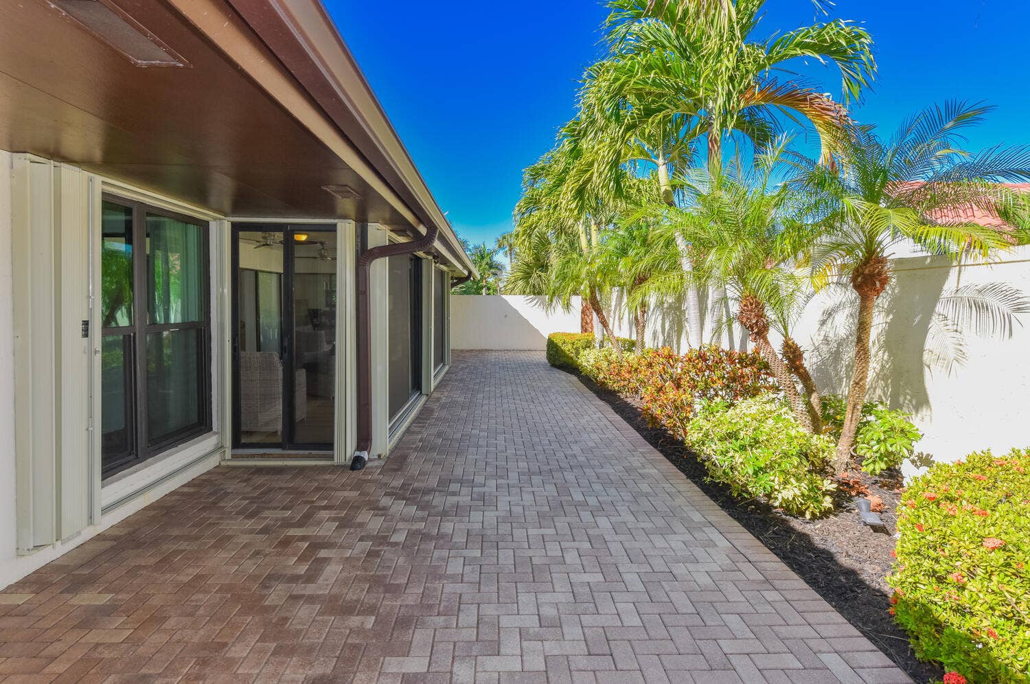 1469 Via Privada, Jupiter, FL 33477 1469 Va Privada Jupiter FL-large-037-026