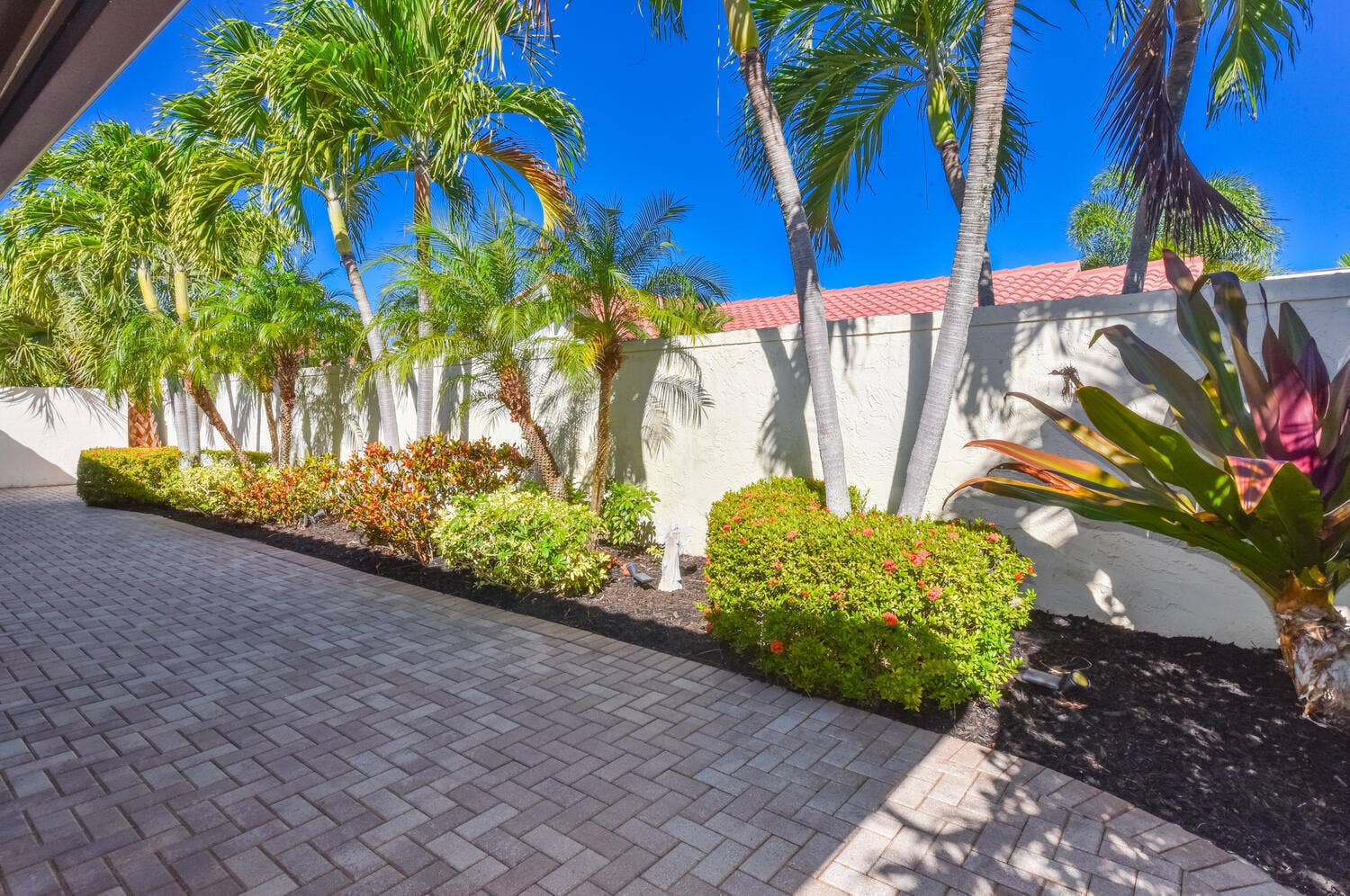 1469 Via Privada, Jupiter, FL 33477 1469 Va Privada Jupiter FL-large-036-030