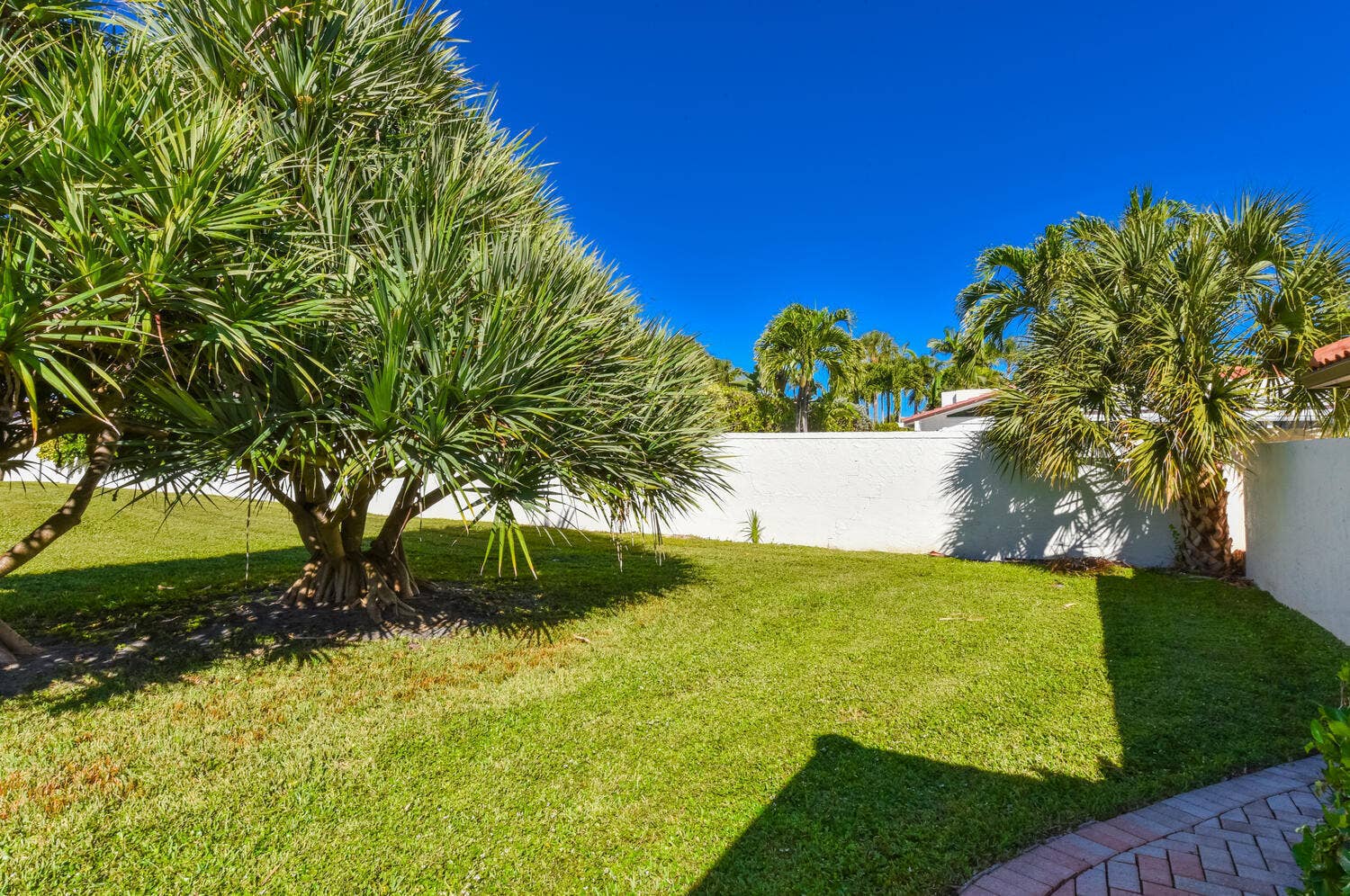 1469 Via Privada, Jupiter, FL 33477 1469 Va Privada Jupiter FL-large-039-035
