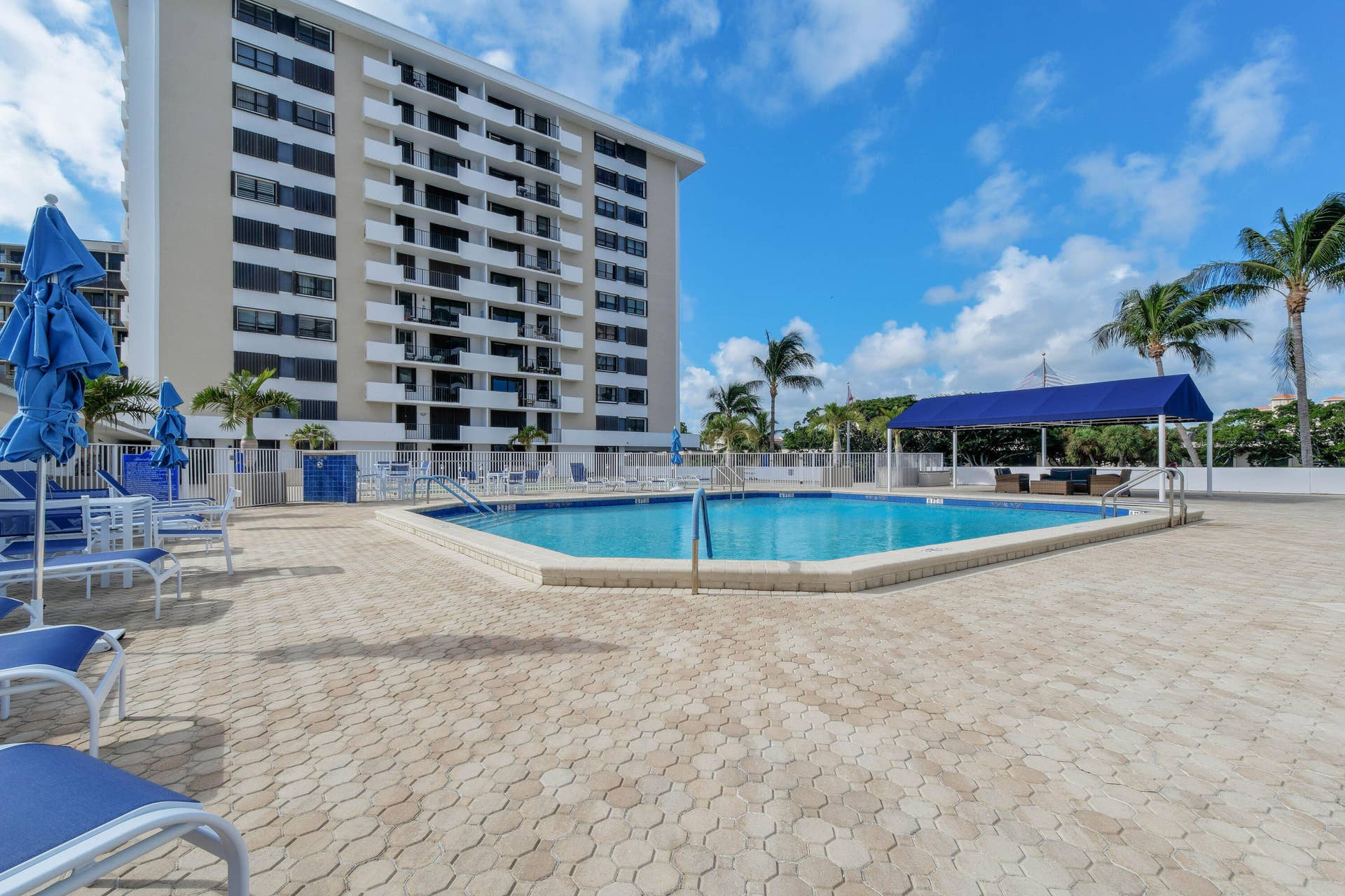 1200 Marine Way, #601, North Palm Beach, FL 33408 OldPortCove_02