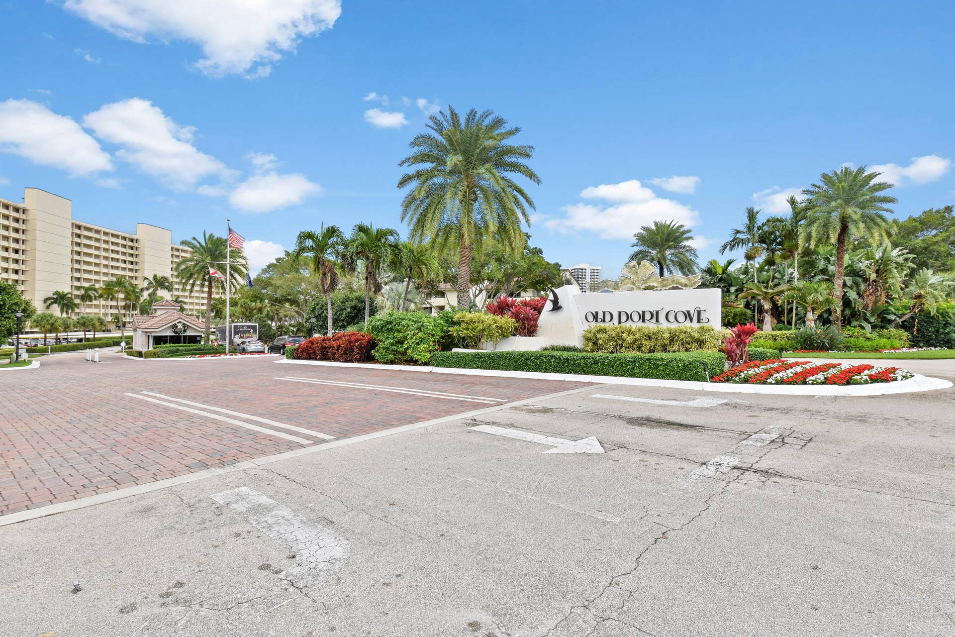 1200 Marine Way, #601, North Palm Beach, FL 33408 OldPortCove_01a