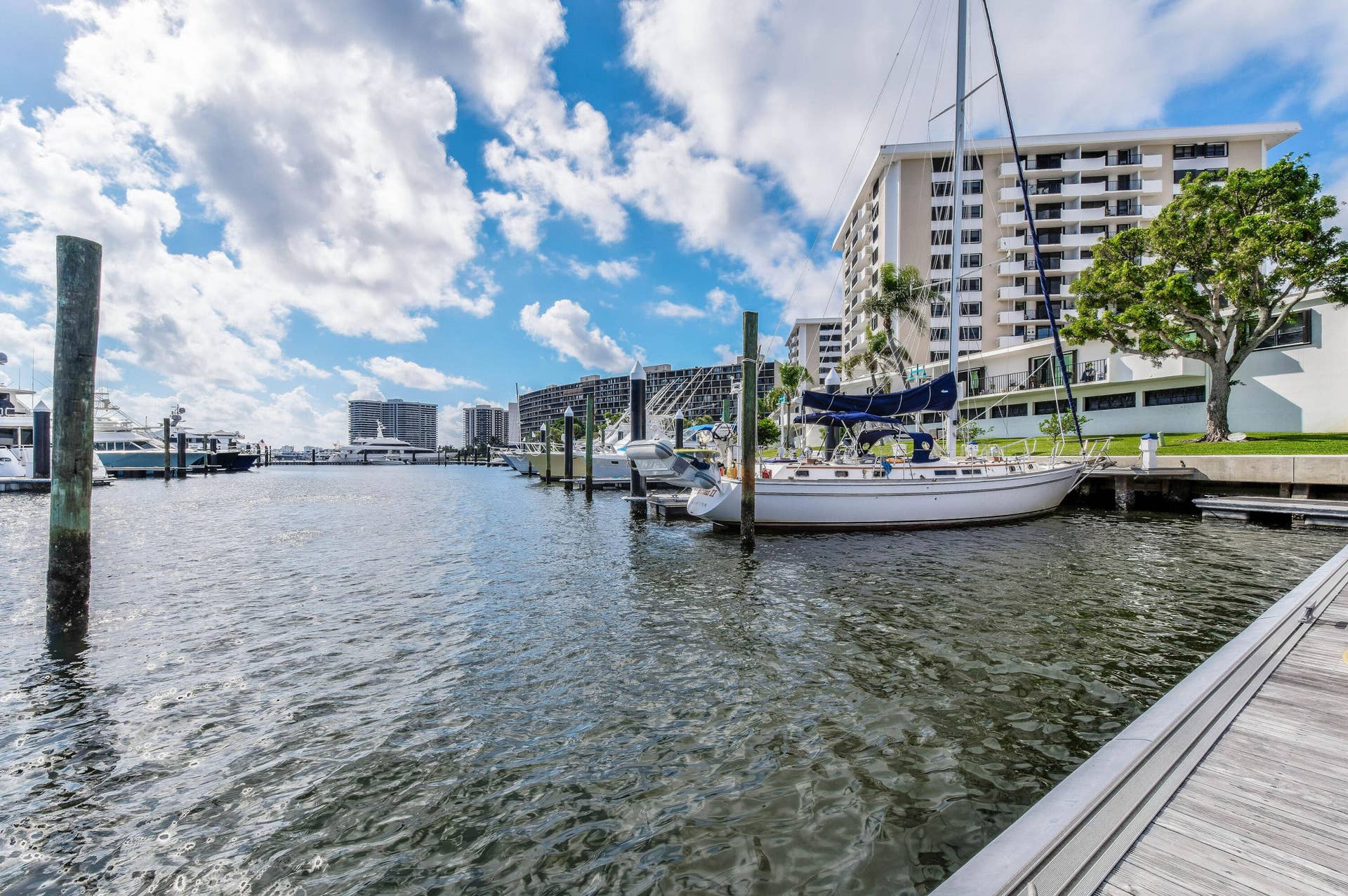 1200 Marine Way, #601, North Palm Beach, FL 33408 OldPortCove_05