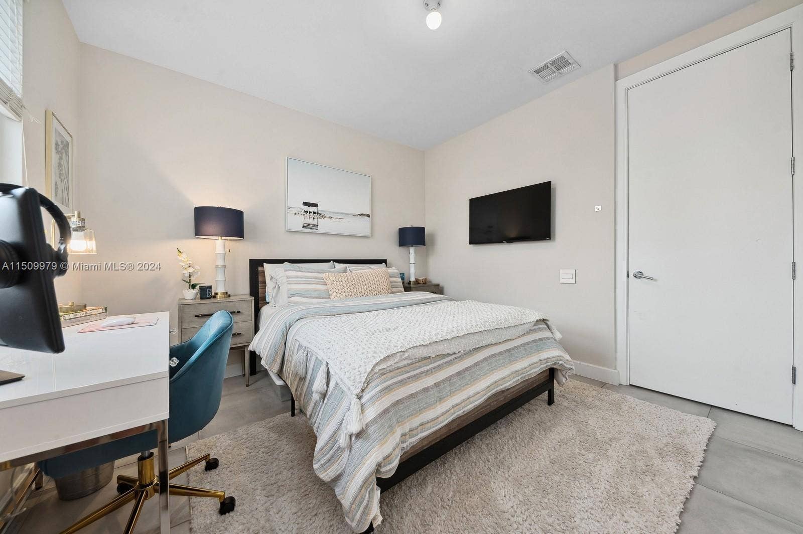 111 SE 2nd Street, #201, Delray Beach, FL 33444 17