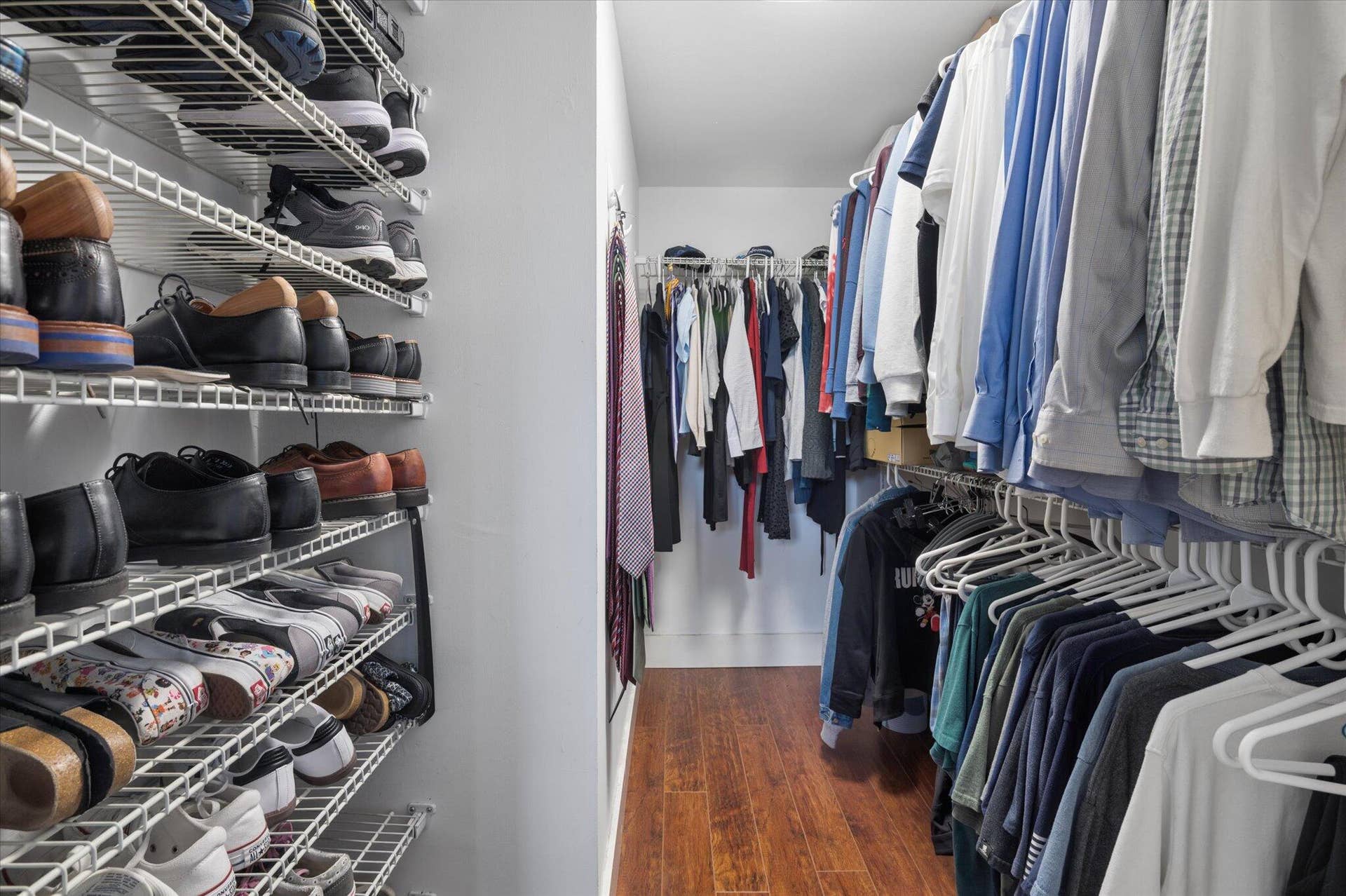 250 Jacaranda Drive, #408, Plantation, FL 33324 Primary Walk-in Closet
